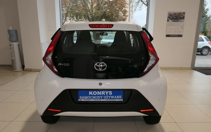 Toyota Aygo cena 37900 przebieg: 113200, rok produkcji 2019 z Alwernia małe 254